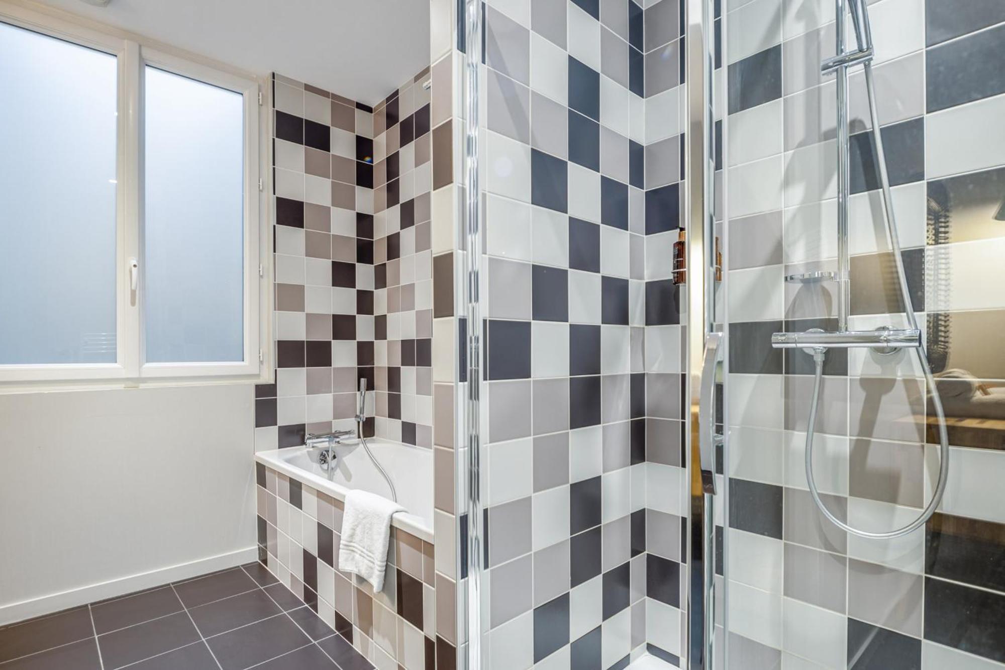 Vallier Suite N18 - Exceptional Suite In Bordeaux - Welkeys Bagian luar foto